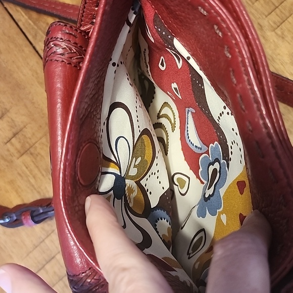 Brighton Red Crossbody Bag with Textured Leather - Picture 14 of 16